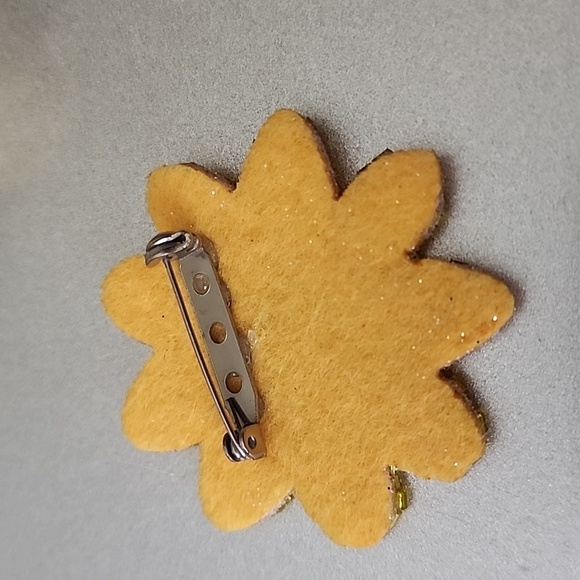 BEADED SUNFLOWER Boho  Embellished Brooch Pin - Picture 2 of 4